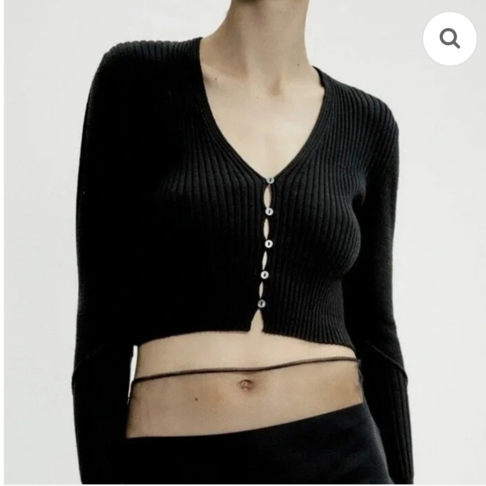 Janessa Leone Elise Sweater - Picture 10 of 10